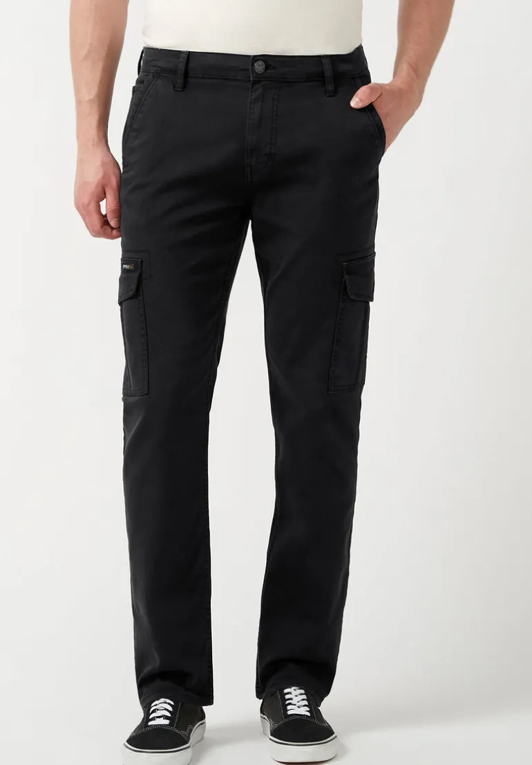 Cargo Joe Men's Straight Leg Pants in Black - BM22929