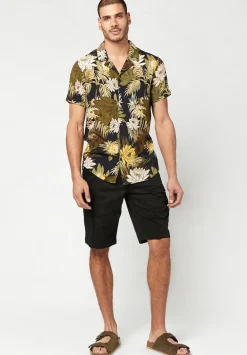 Hortus Men's Cargo Shorts, Black- BM23587