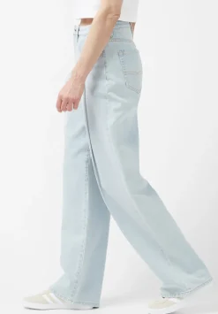 Jennifer Super High Rise Women’s Jeans with Loose Straight Leg - BL15911