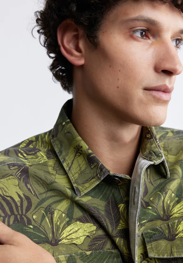 Jicama Men's Shacket in Sphagnum Green Print - BM24340
