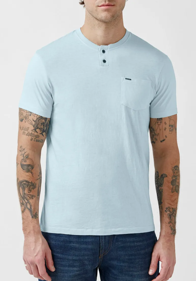 Kaddy Men’s Short-Sleeve Top in Sky Blue - BM23991