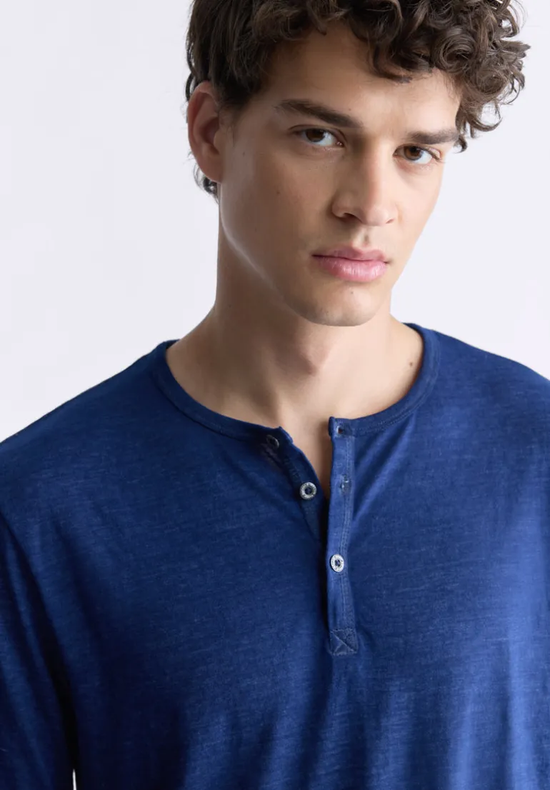 Kaduk Men's Long-Sleeve Burnout Henley Top, Whale - BM24237