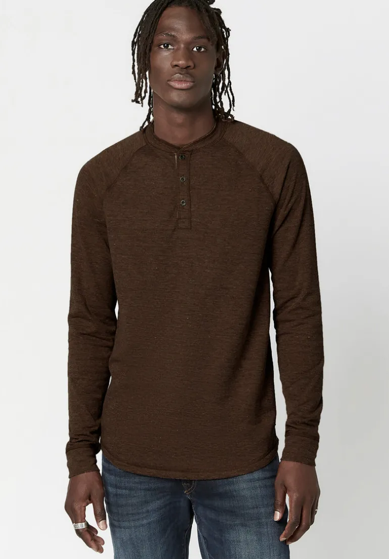 Kariver Henley Long Sleeve Henley in Chocolate - BM23368