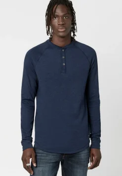 Kariver Henley Long Sleeve Henley in Midnight Blue - BM23368