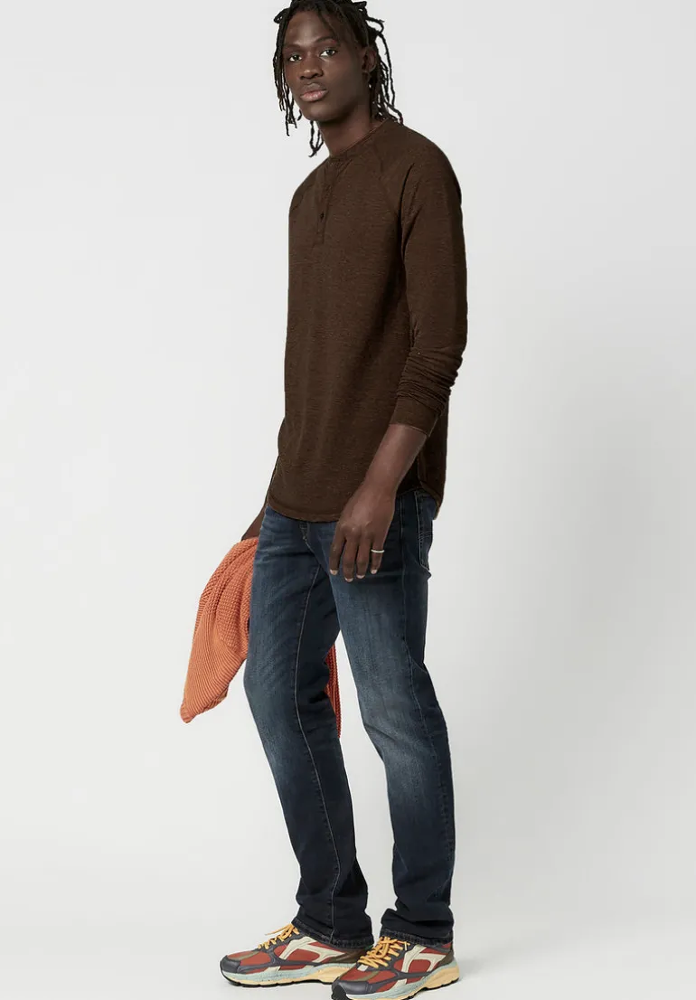 Kariver Henley Long Sleeve Henley in Chocolate - BM23368
