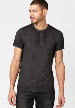 Kasum Buttoned Henley Men's T-Shirt in Black - BM21411