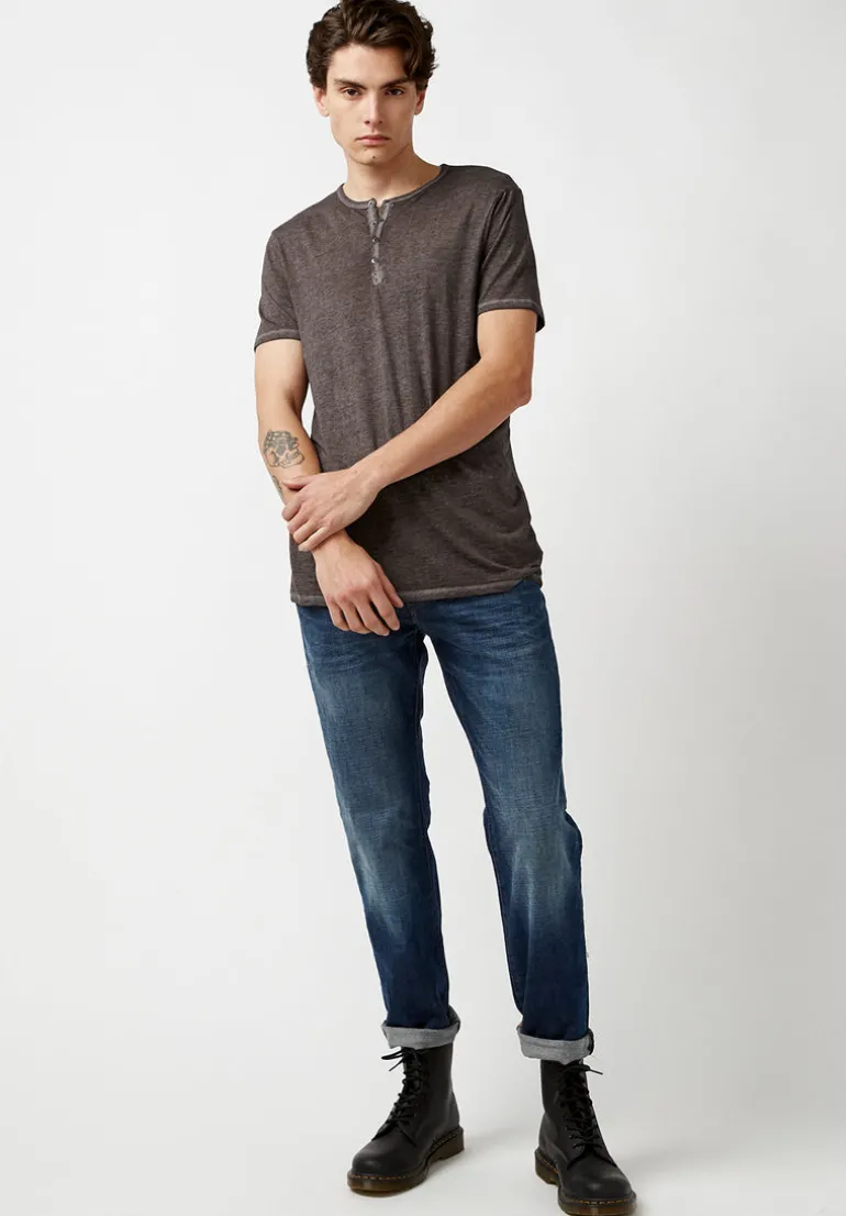 Kasum Buttoned Henley Men's T-Shirt in Dark Grey - BM21411