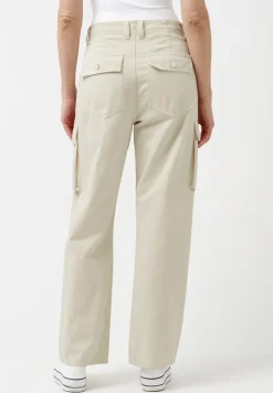 Low Rise Straight Gia Beige Cargo Pants - BL15915