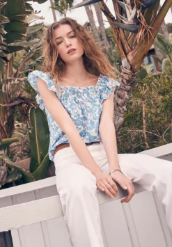 Mabilia Women's Flutter Sleeve Top, Blue Flowers - WT0108S