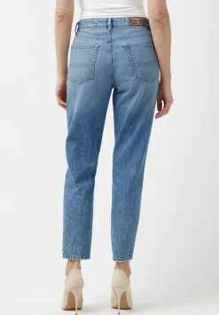 Margot Mom Jeans in Broken-in Wash - BL15903