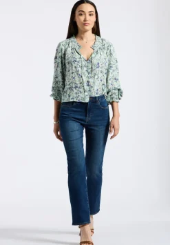 Maylah Women's Floral Print Long-Sleeve Smocked Blouse, Green Floral - WT0174P