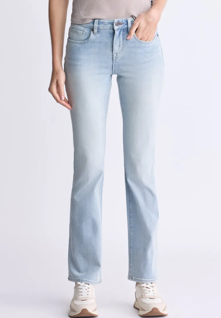 Mid Rise Bootcut Queen Women's Jeans, Vintage Light Blue - BL15985