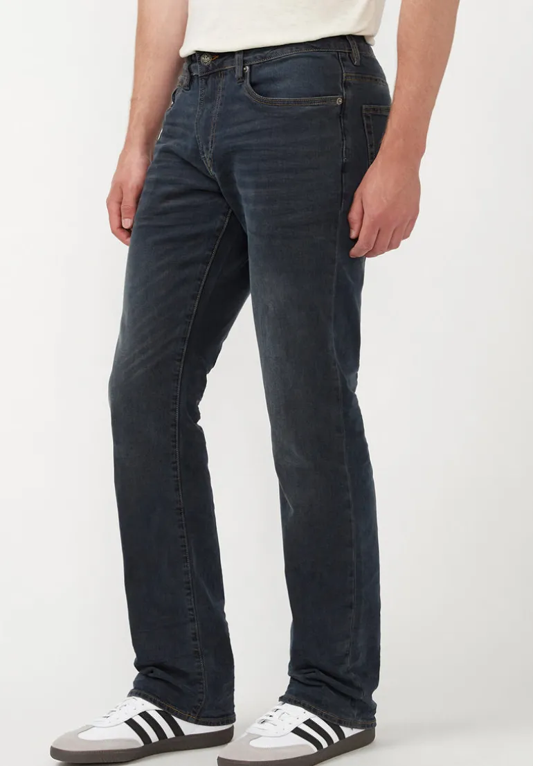 Relaxed Straight Driven Men's Jeans in Crinkled and Sanded Dark Blue - BM22639