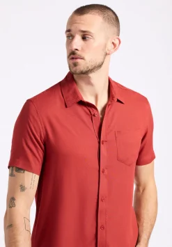 Sirilo Men's Fitted Short Sleeve Shirt, Baked Apple Red - BM24594