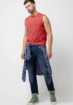 Sleeveless Karmola Optic Wash Red Tank Top - BM23848