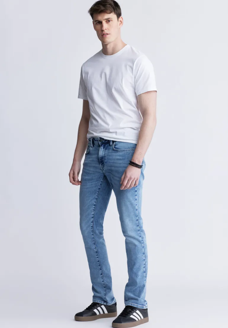 Slim Ash Men's Freedom Flex Jeans, Sanded Wash - BM22990