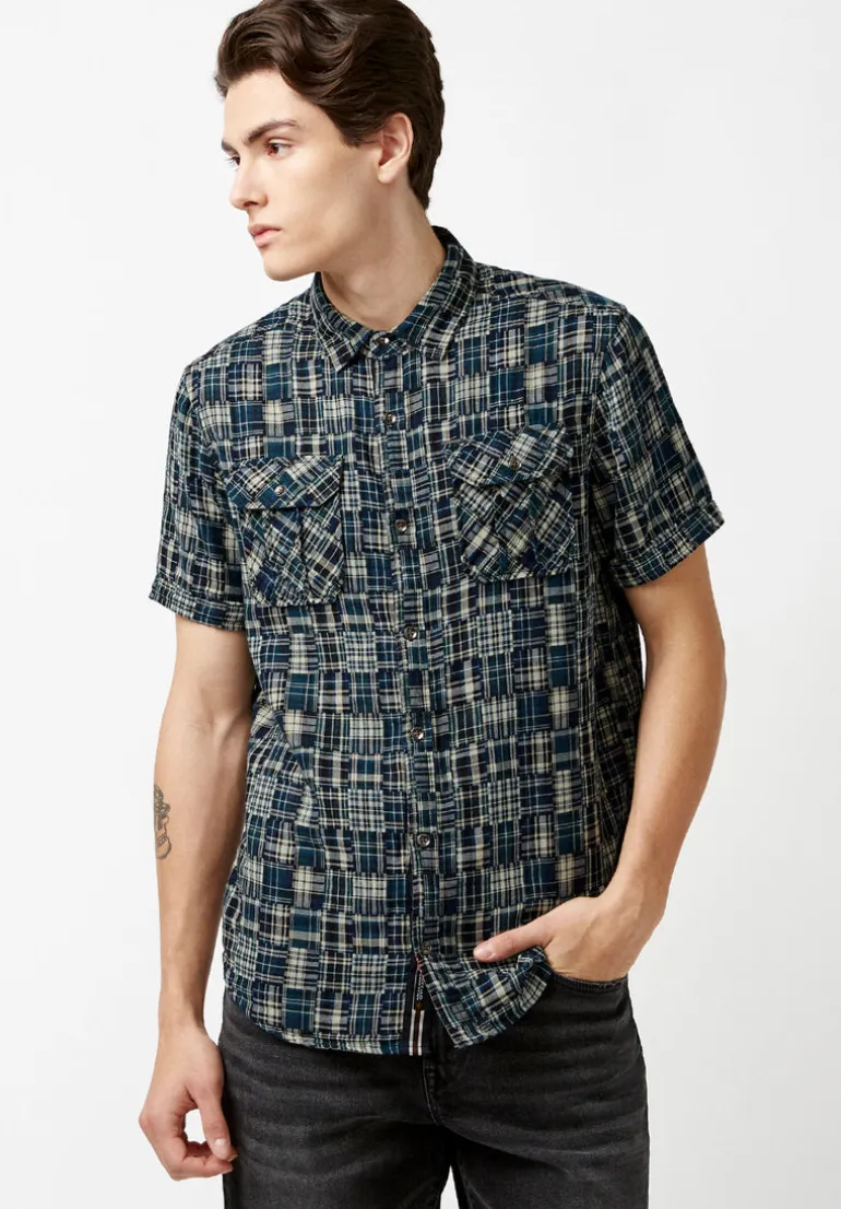 Soqut Men's Short-Sleeve Plaid Shirt, Whale - BM23891