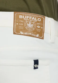 Straight Six Men's Jeans, White - BM26075