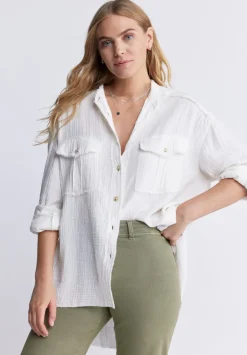 Taylee Women’s Oversized Blouse in White - WT0118P