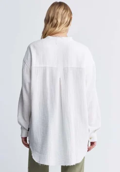 Taylee Women’s Oversized Blouse in White - WT0118P